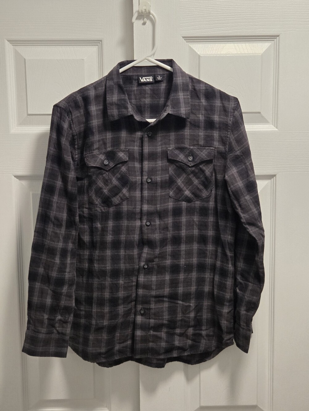 Vans Plaid Longsleeve Button-Up Shirt Size Large - Skate, Surf, Off The Wall